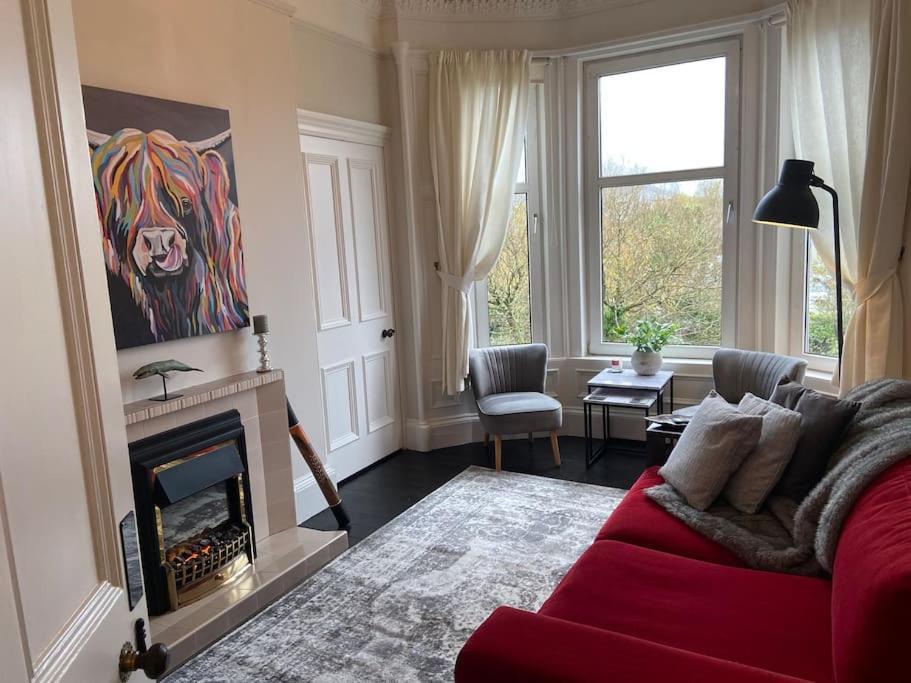 Beautiful Traditional Flat In The Center Of Largs. ภายนอก รูปภาพ